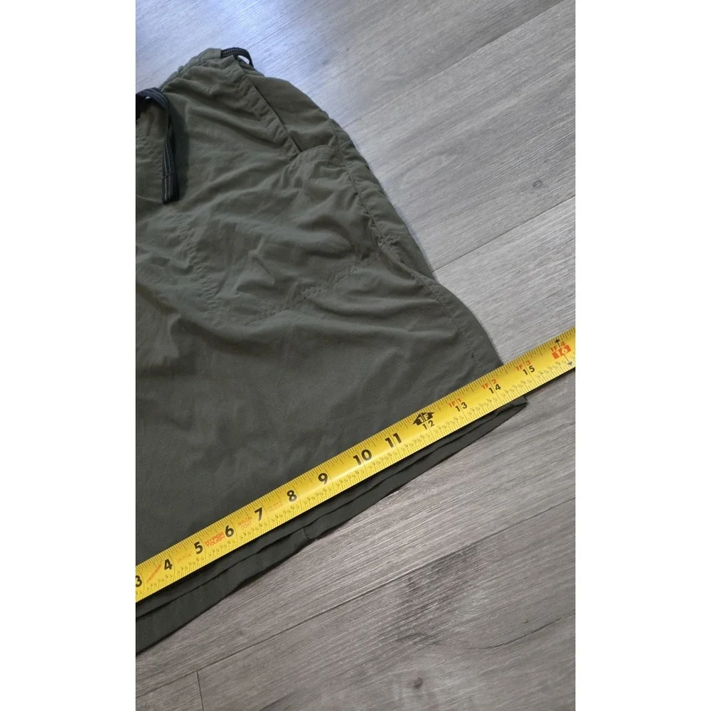 LL Bean Crest Shorts Men's Outdoor Hiking Olive Green Size XL Nylon